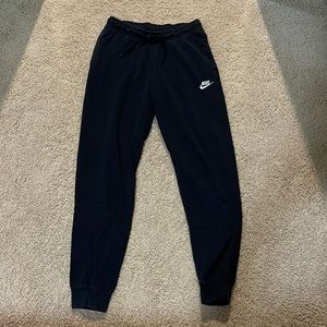 Black Nike sweatpants/ size small